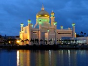 176  Sultan Omar Ali Saifuddien Mosque.JPG